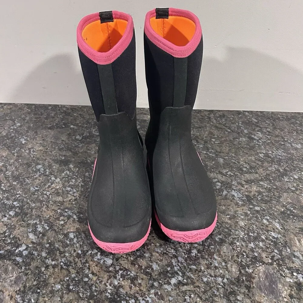 Dryshod Tuffy Kid's Waterproof Sport Boots Black/Pink (TUF-KD-PN-Y) Sz 6 EUC